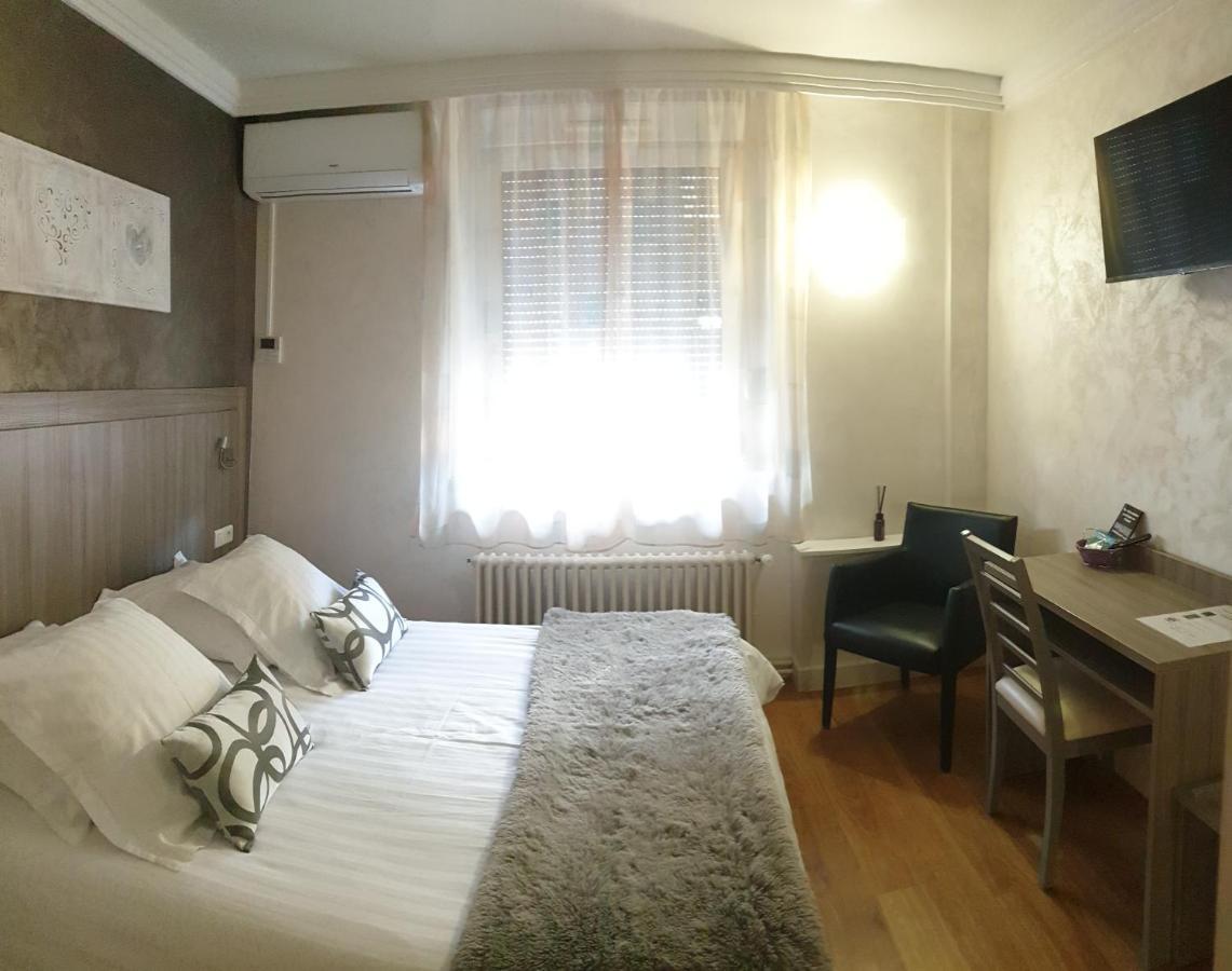 Hotel De La Poste B&B La Bresse Εξωτερικό φωτογραφία
